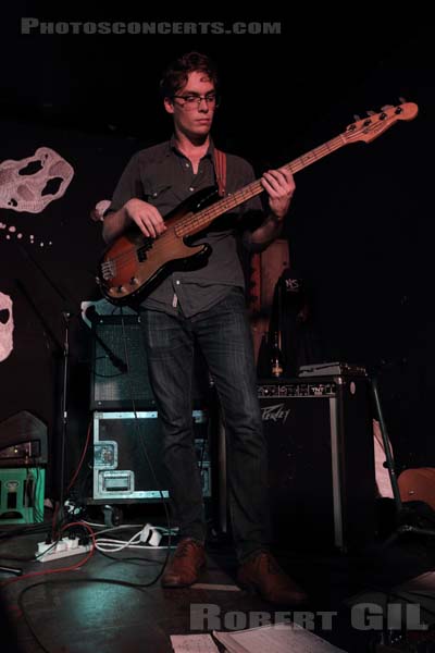 LUCY DACUS - 2018-04-27 - PARIS - Espace B - 